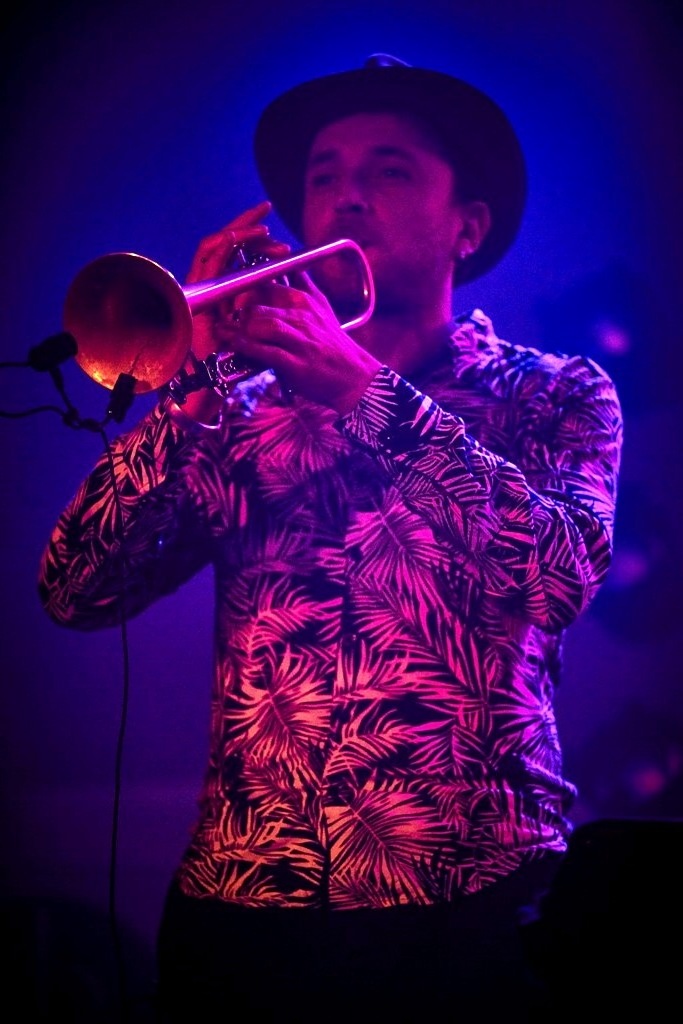 musiciens live avec dj soirée entreprise