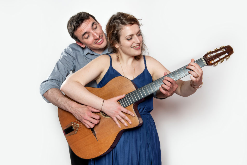 duo chansons françaises paris