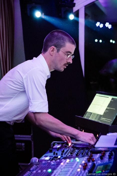 le DJ idéal pour votre soirée privée ou votre annivaire