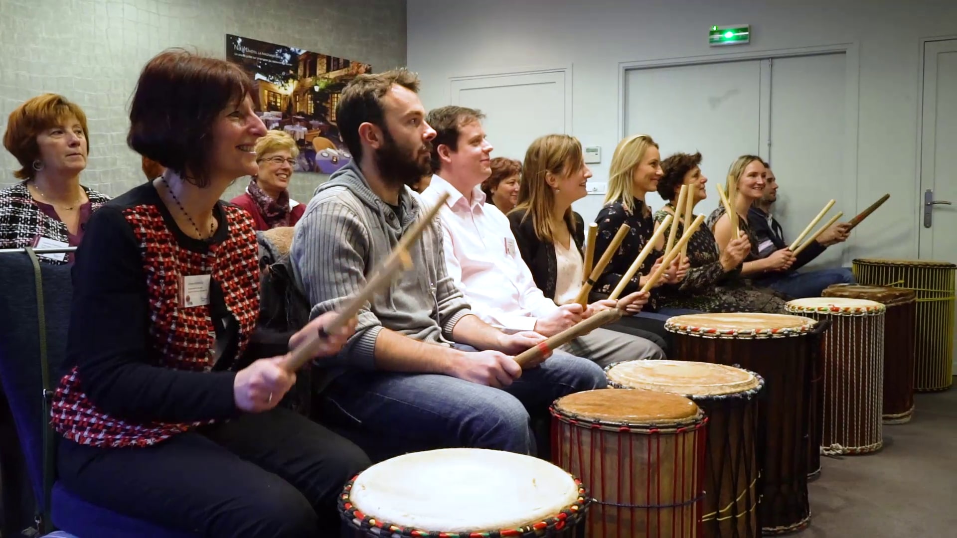 atelier participatif pratique collective musicale percussions team building hauts entreprise atelier participatif pratique collective musicale percussions team building hauts entreprise