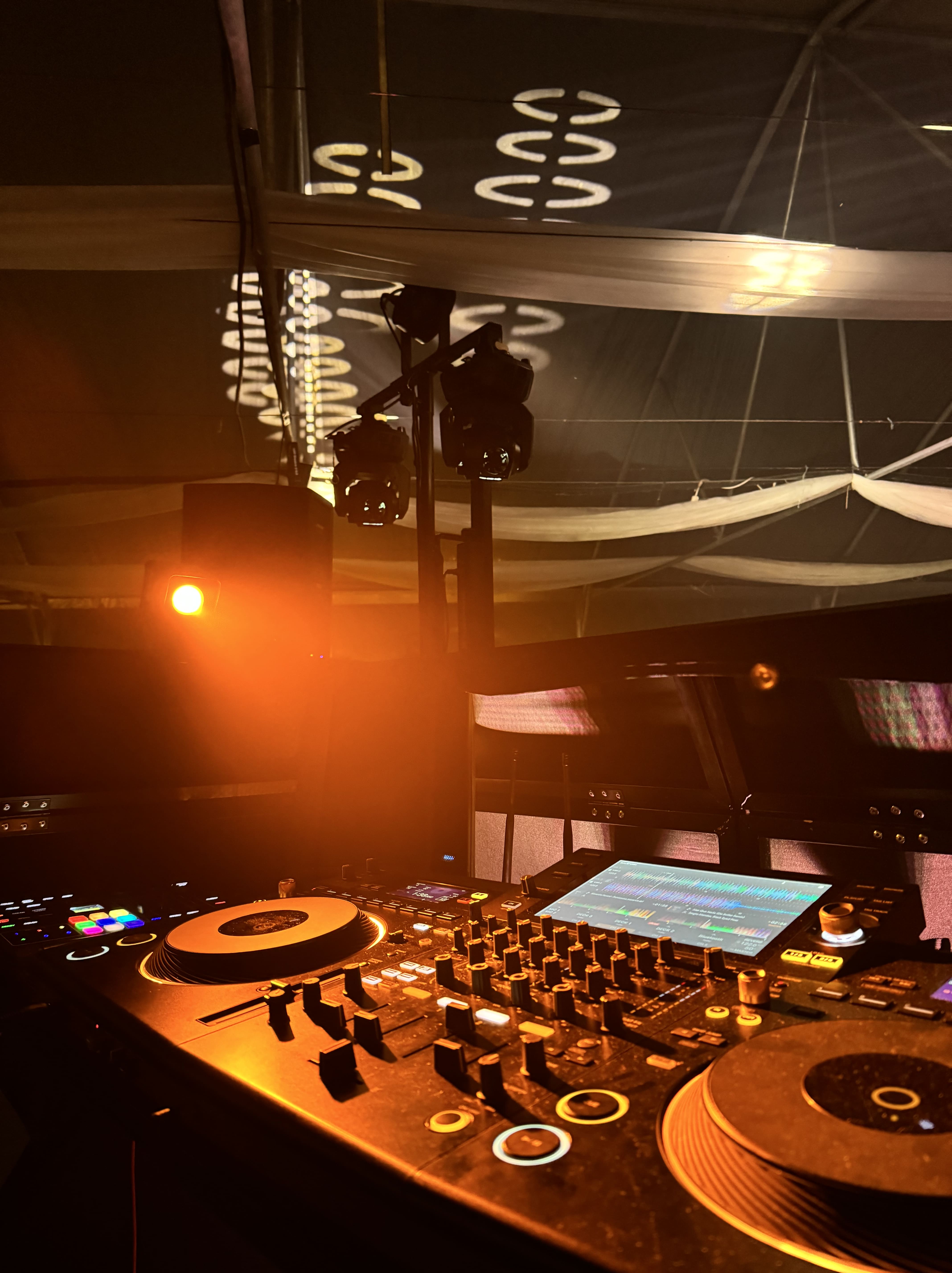 DJ pour Mariage dans le Nord – Ambiance festive et élégante